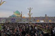بیش از چهار میلیون و ۲۰۷ هزار زائر وارد کلانشهر مشهد شدند