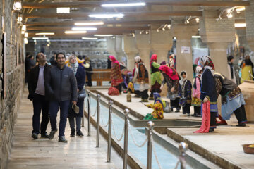 گردشگران نوروزی در رختشویخانه زنجان