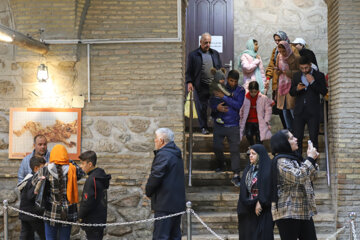 گردشگران نوروزی در رختشویخانه زنجان