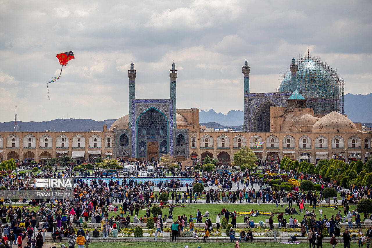 ورود مسافران نوروزی به استان اصفهان به هفت میلیون نفر رسید