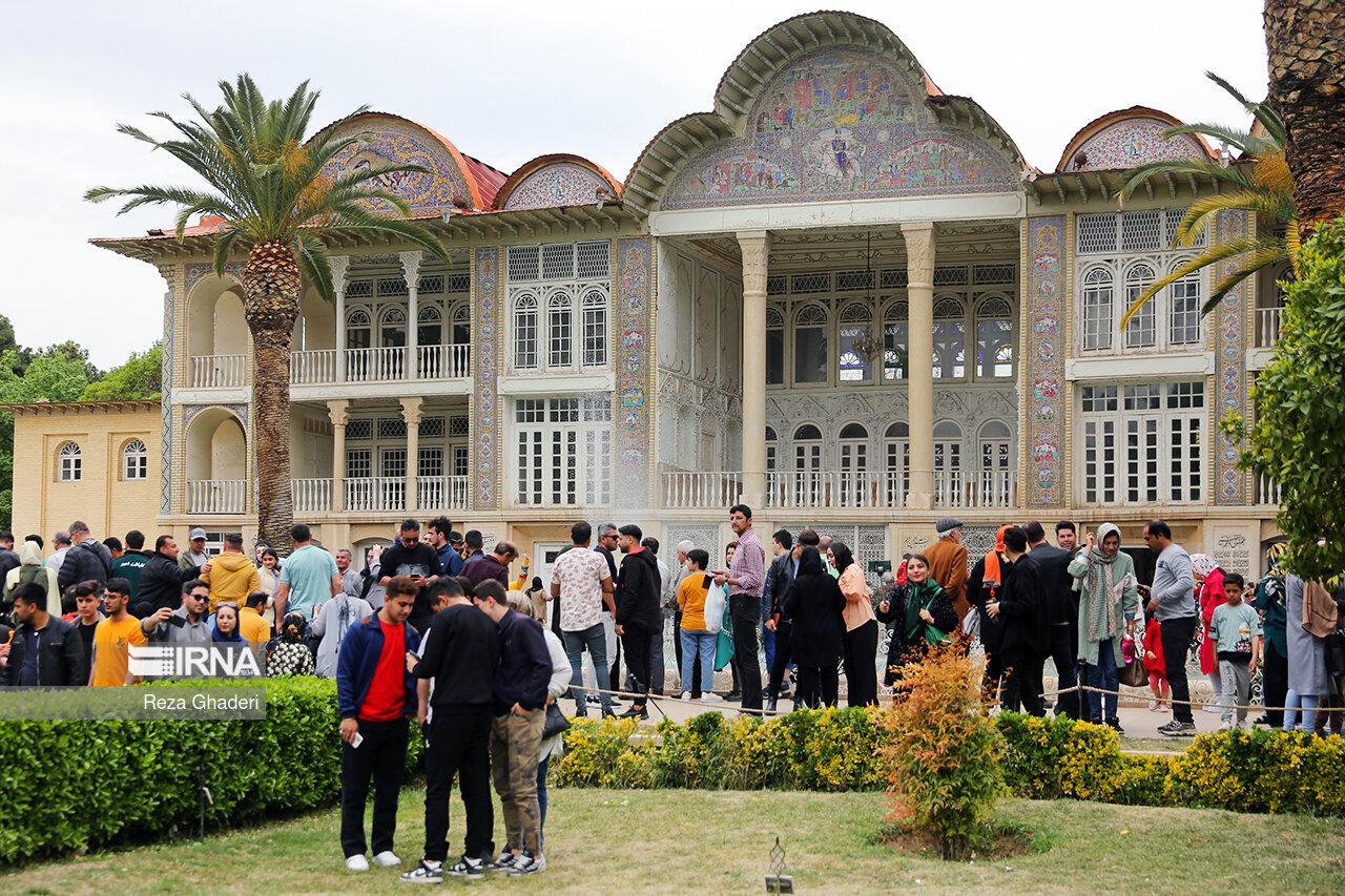 کلیدداران شهرهای خواهرخوانده شیراز، نوروز را به اهالی این شهر تبریک گفتند