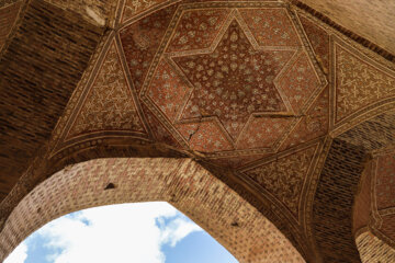  Cúpula Soltaniyé, la joya turística de la provincia noroccidental iraní de Zanyán