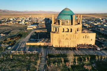  Cúpula Soltaniyé, la joya turística de la provincia noroccidental iraní de Zanyán