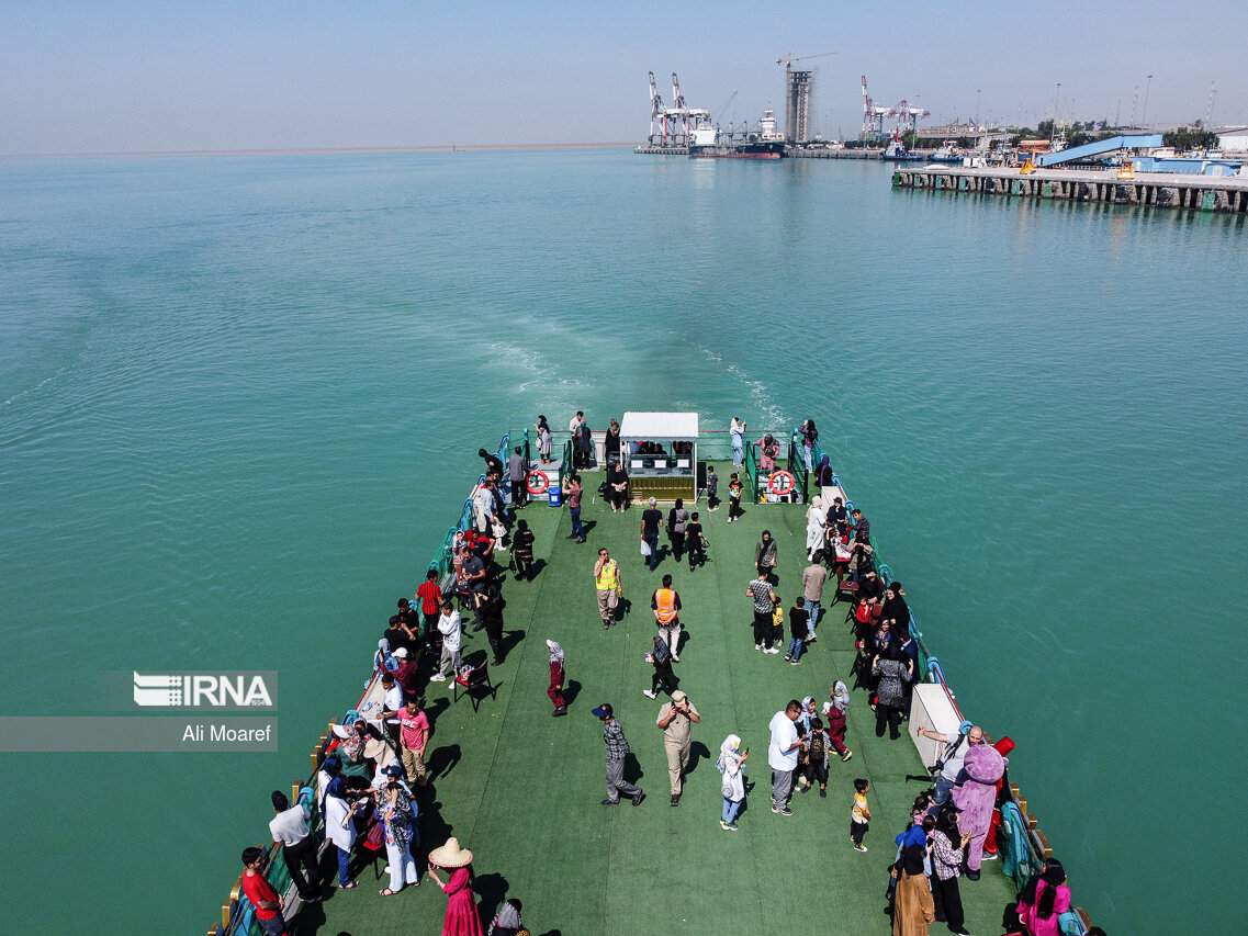 صنایع بزرگ خوزستان در توسعه زیرساخت های گردشگری دریایی مشارکت کنند