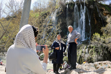 Cascade de Bisheh, l'une des principales attractions du Lorestan en Iran