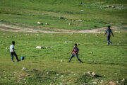 کودک گمشده در رودان به آغوش خانواده بازگشت