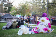 Los teheraníes festejan el “Día de la Naturaleza” en el parque Melat
