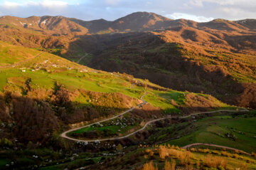 Nature printanière des montagnes de Rudbar au nord de l’Iran 