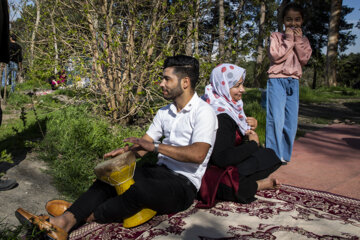 El pueblo teheraní festeja el ‘Sizdah Bedar’, Día de la Naturaleza