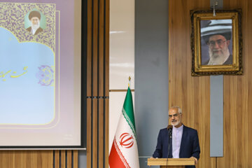 نشست اصحاب رسانه با استاندار خوزستان