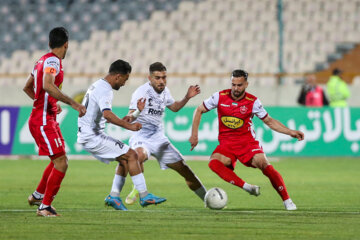 لیگ برتر فوتبال- پرسپولیس و ملوان