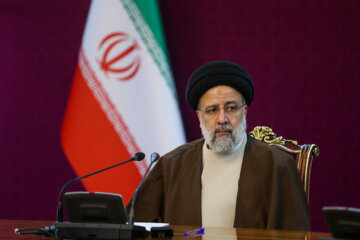 دیدار جمعی از اصناف و بازاریان با رئیس جمهور 15 دیدار جمعی ازاصناف و بازاریان با رئیس جمهور