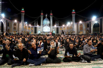 شب بیست و یکم رمضان- آستان مقدس حضرت محمد هلال بن علی در آران بیدگل