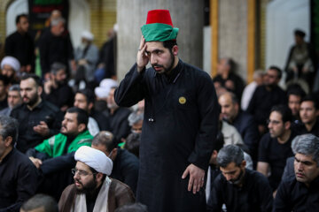 Machhad couvert de noir à l’occasion de l’anniversaire du martyre de l’imam Ali 