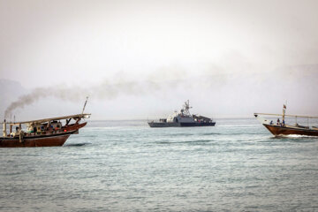 Le CGRI iranien organise des défilés navals dans la mer Caspienne et le golfe Persique en solidarité avec les Palestiniens