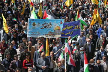 Marche de la Journée mondiale de Qods à Shahr-e Kurde 