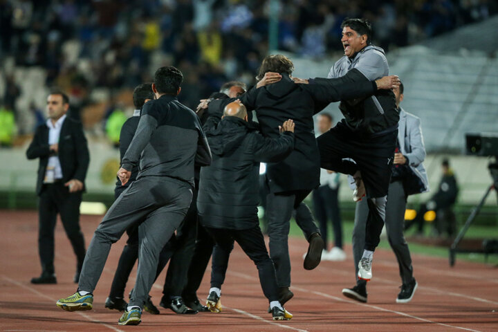 ۶ گل استقلال تقدیم به ساکت/ پیش به سوی دربی