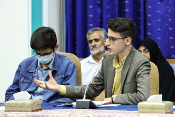 Rencontre des adolescents avec le Président Raïssi à Téhéran