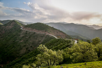 Le village touristique de Zaras en Iran ; Un joyau au coeur des montagnes de Zagros