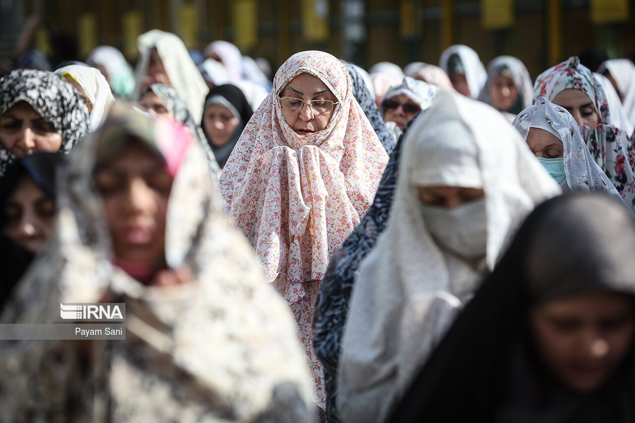 اقامه نماز عید فطر در شهرک اکباتان