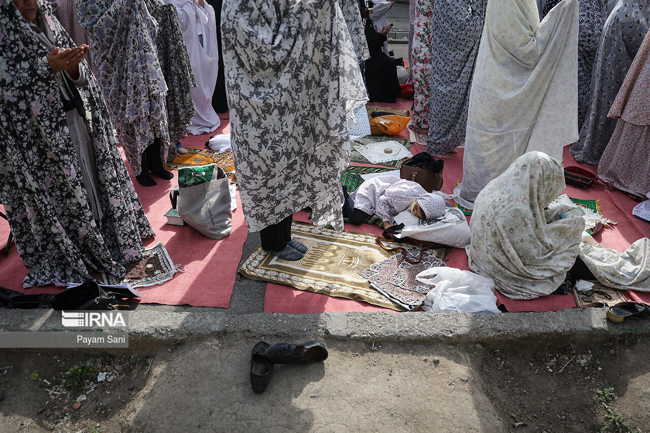 اقامه نماز عید فطر در شهرک اکباتان