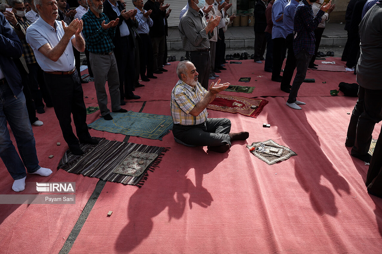 اقامه نماز عید فطر در شهرک اکباتان
