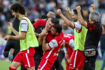 شهرآورد صد- پرسپولیس و استقلال