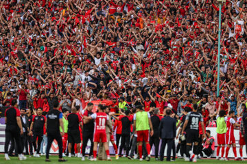 شهرآورد صد- پرسپولیس و استقلال