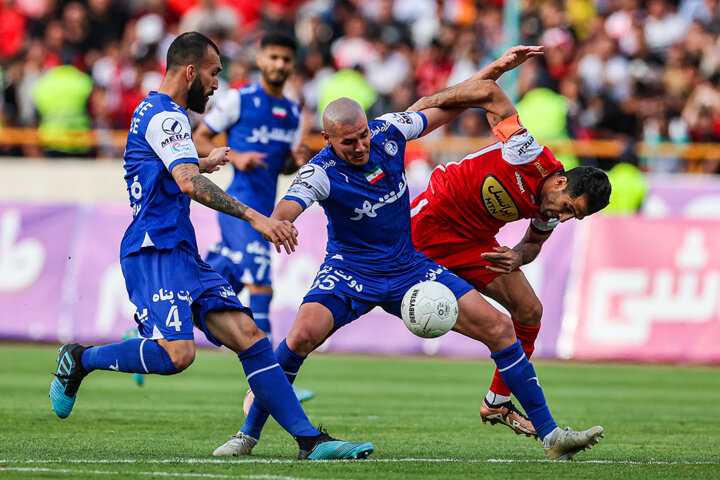 چرا برد حق پرسپولیسیها بود؟/ تحقیر استقلال به دست ساپینتو