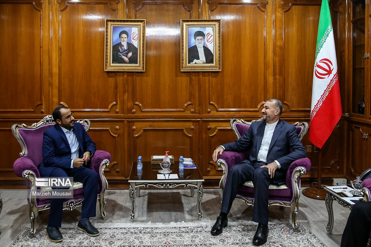 Le Chef de la diplomatie iranienne souligne l'importance de l'unité territoriale du Yémen