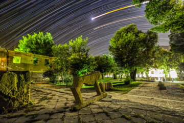 ماه گرفتی در قلعه دزک