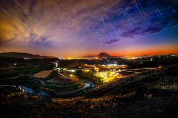 رد ستارگان برفراز رودخانه زاینده رود