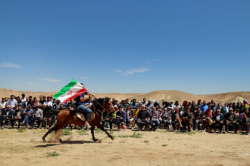 Iran : fête nomade « Qara Oghlanlou » à Zanjan au nord-ouest le vendredi 28 avril 2023 (Photo : Bahrâm Bayât)