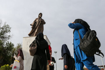 رونمایی از بزرگترین مجسمه برنزی تهران