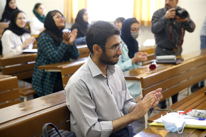 دانشگاه‌ها باید به سمت خلق منابع جدید برای تامین بودجه بروند