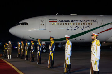 Après une visite de deux journées, l’ayatollah Raïssi quitte Damas pour Téhéran