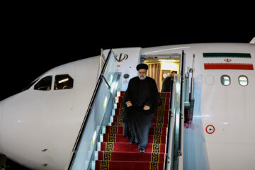 Après une visite de deux journées, l’ayatollah Raïssi quitte Damas pour Téhéran