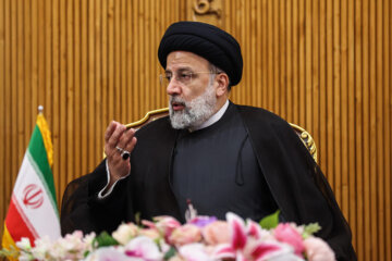 Après une visite de deux journées, l’ayatollah Raïssi quitte Damas pour Téhéran