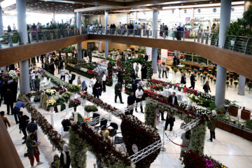 La 19ª Feria Internacional de Flores y Plantas en Teherán 
