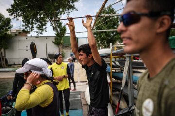 League iranienne d'aviron en eaux calmes à Téhéran