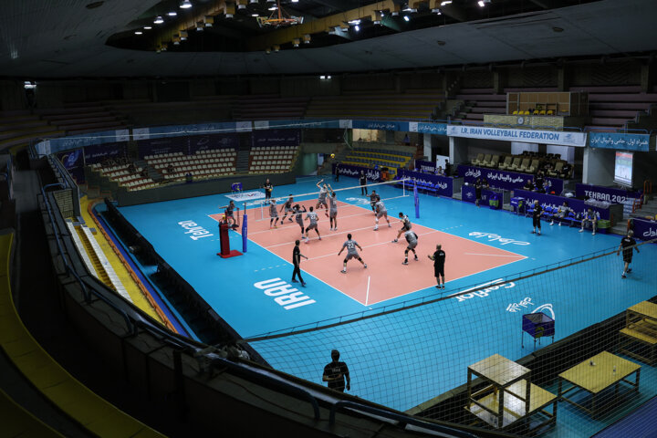 موسوی: مربی بیکار خارجی سراغ دارم/ معروف مربی خوبی میشود؛ اما من نه