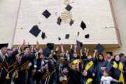 Ceremonia de graduación de estudiantes extranjeros en Qom
