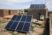 ۱۳ نیروگاه خورشیدی در قروه توسط مددجویان کمیته امداد راه‌اندازی شد
