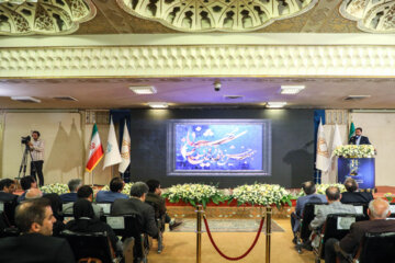 افتتاح هفدهمین جشنواره ملی فن آوری شیخ بهایی در اصفهان
