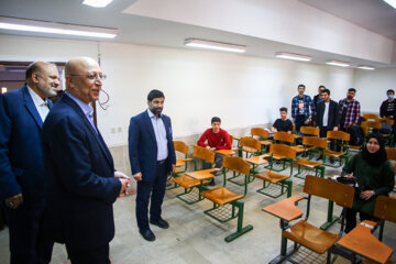 نشست کمیسیون آموزش مجلس با وزیر علوم
