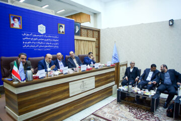 نشست کمیسیون آموزش مجلس با وزیر علوم
