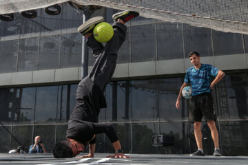 Iran : compétitions freestyle football au parc Adrénaline de Téhéran, le jeudi 11 mai 2023 (Photo : Mohsen Vanaï) 