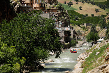 Iran : Courses d'avirons sur des eaux tumultueuses débuté jeudi soir (11 mai 2023) à Kamiyaran à l’ouest Photo : Seyyed Mosleh