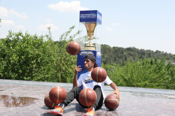 Presentado en Teherán el trofeo de la Copa Mundial de Baloncesto 2023 