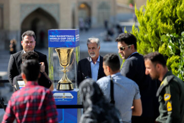 رونمایی از کاپ جام جهانی بسکتبال در اصفهان